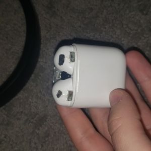 Air pods